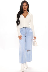Short Fast Times Loose Wide Leg Jeans - Light Blue Wash Ins Street